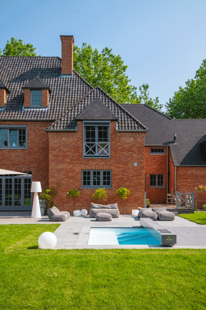 ALFRESCO POOL COVERS